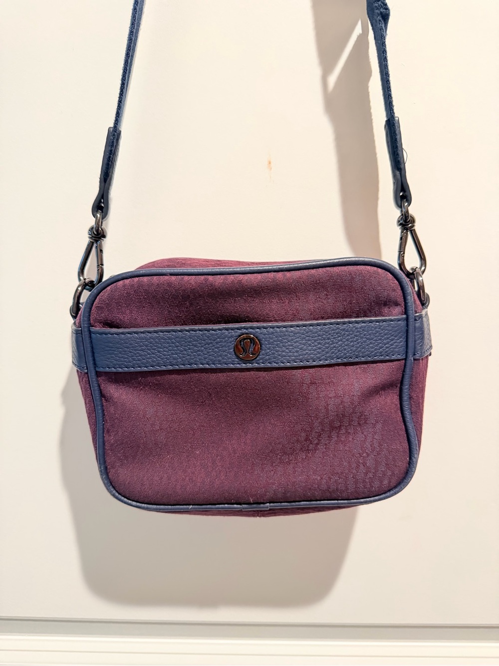 lululemon athletica Purple and Blue Crossbody Bag